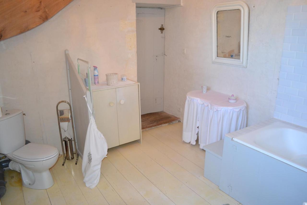 Bed and Breakfast Le Petit Logis Rouillac  Zewnętrze zdjęcie
