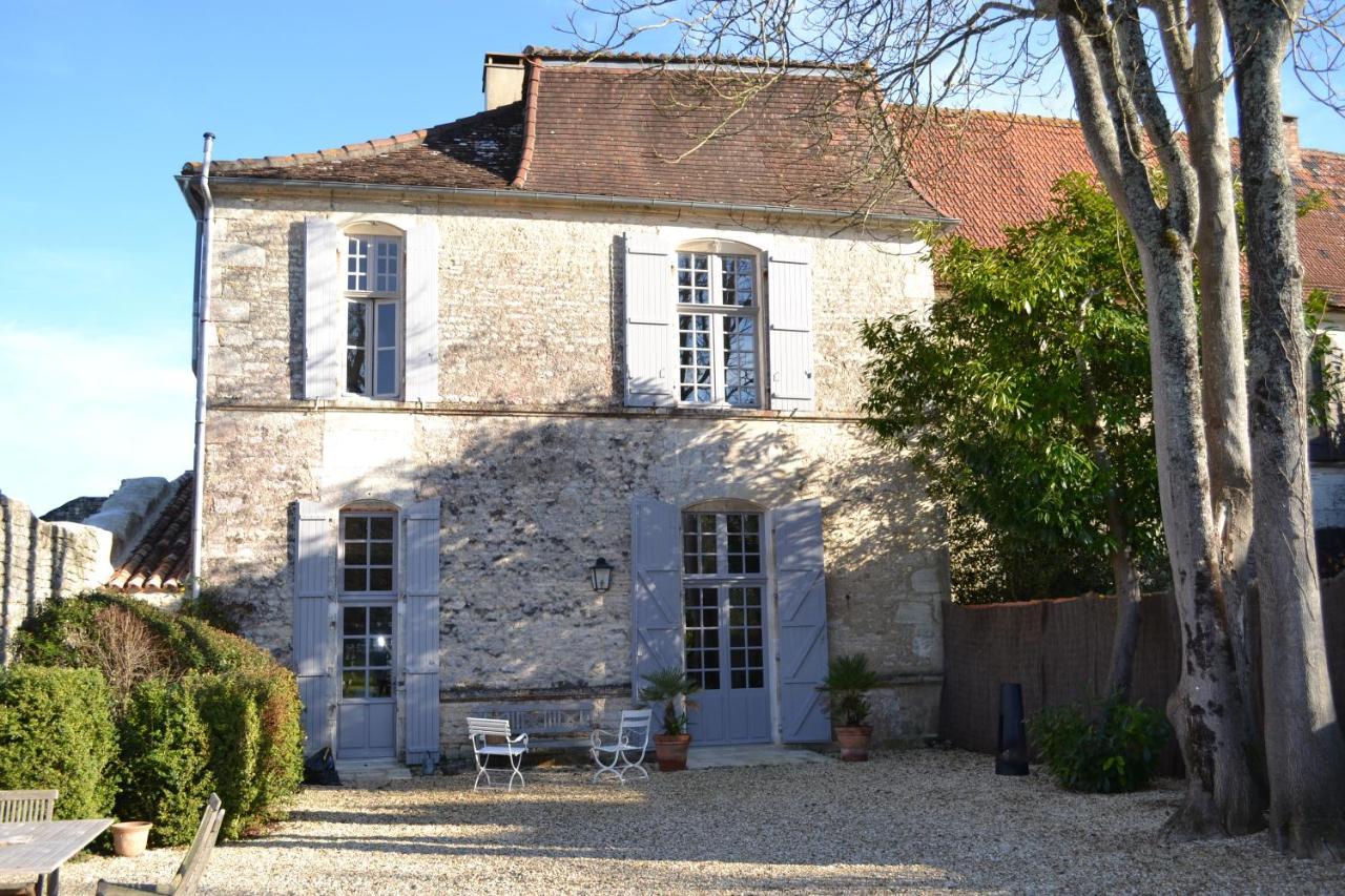 Bed and Breakfast Le Petit Logis Rouillac  Zewnętrze zdjęcie